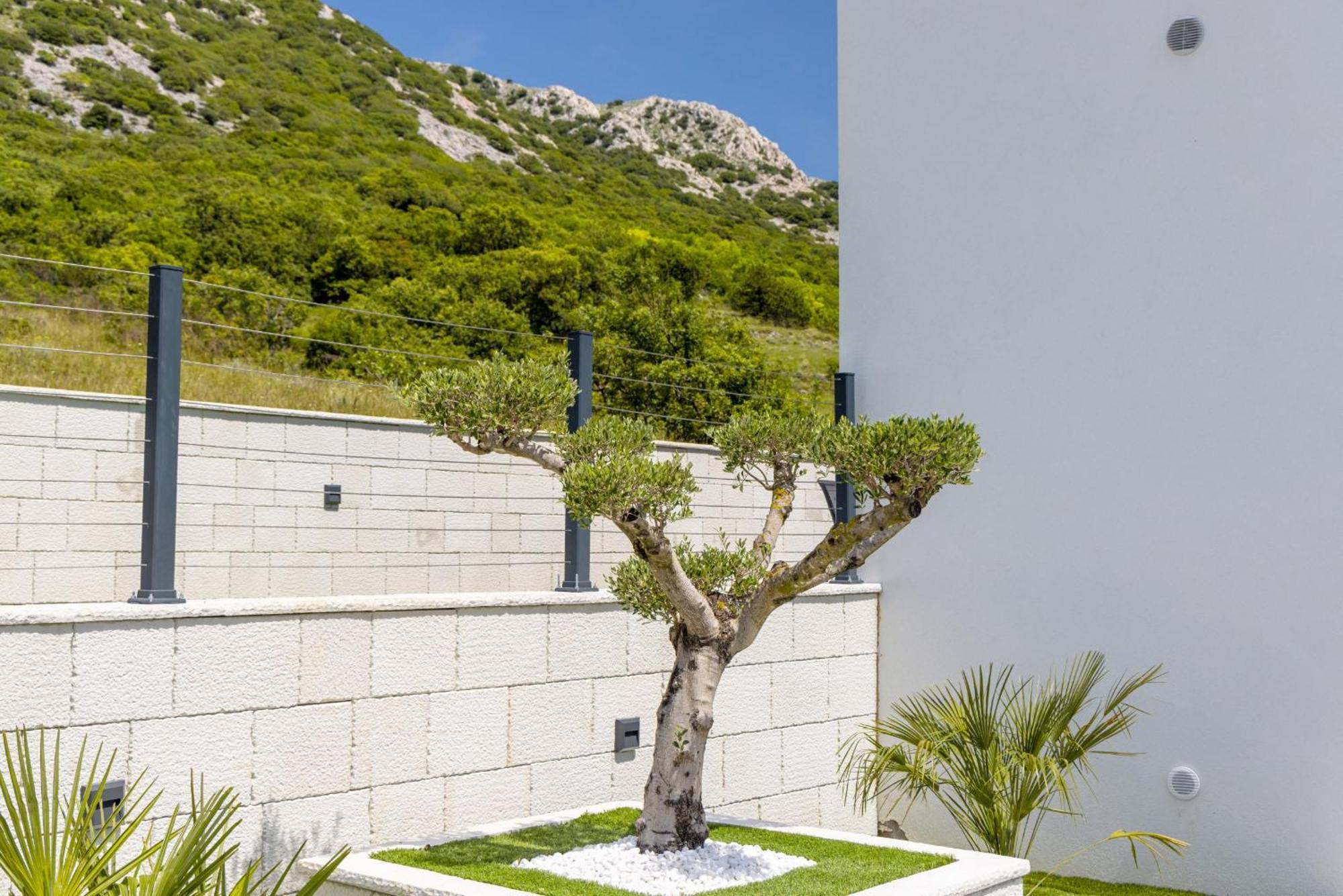 Villa Bellezza Draga Bašćanska Buitenkant foto